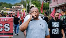 Panamanian worker on the streets as part of the national strike. Photo: SUNTRACS