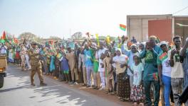 People in Ziniaré, Burkina Faso, greeting Ibrahim Traoré on March 20, 2025. Photo: Presidence Burkina
