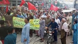 Hundreds of workers are on strike in Gujranwala and Faisalabad against government failure to implement labour laws. Photo: Ammar Ali Jan/X