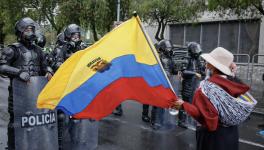 Protester in Quito on October 12, 2025. Photo: Alexander Crespo / Centro Nuestroamericano