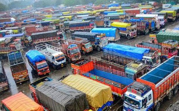 Jan 8 Strike: Lakhs of Lorry Workers