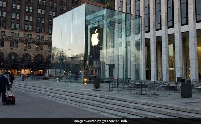 Coronavirus: Apple Closing All Stores Outside China Until March 27