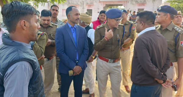 Heavy police protection was deployed during the wedding procession of the groom, Prakash Jangid (Photos sourced by Kshitiz Gaur, 101Reporters)
