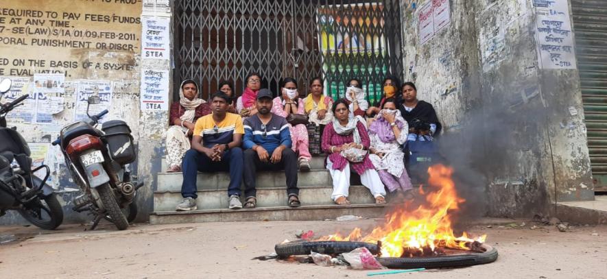 Teachers and non-teaching staffs who lost their job are agitation on the road of Medinipur town and DI office on 8th April