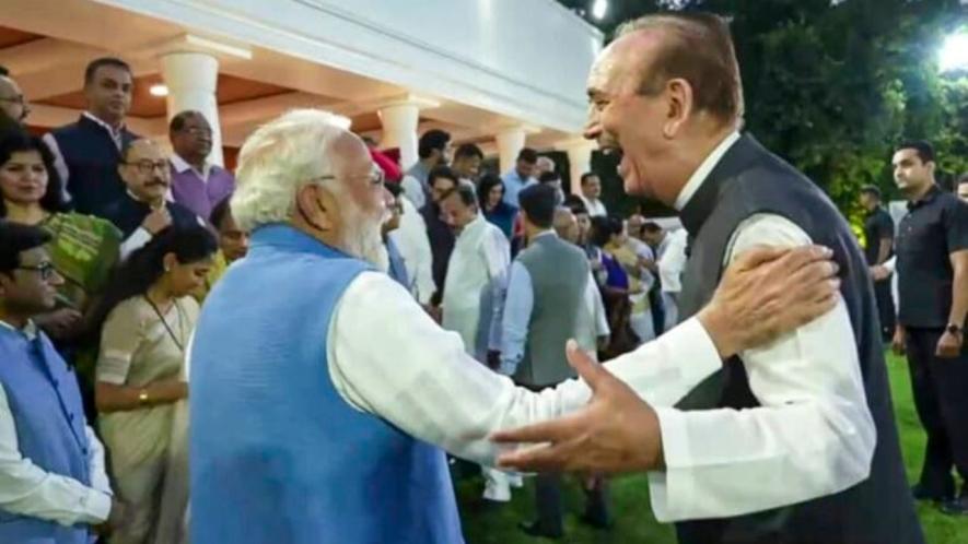 Prime Minister Narendra Modi greeted Ghulam Nabi Azad, member  of a multi-party delegation which visited various nations, at his residence, New Delhi, June 10, 2025