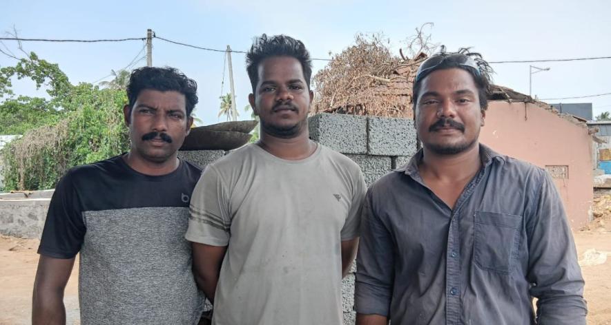 Workers often get dehydrated and can’t eat properly while battling the heatwave (Photo - Jamsheena Mullappatt, 101Reporters).jpg