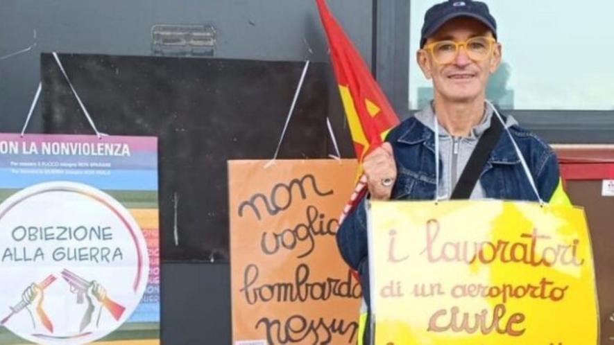 Luigi Borrelli during an action against arms tranfers via civilian transport hubs. Source: USB