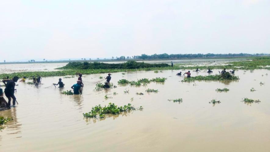 Chancer lake is the largest lake for fishermen in the area (Photo - Rahul Singh, 101Reporters)